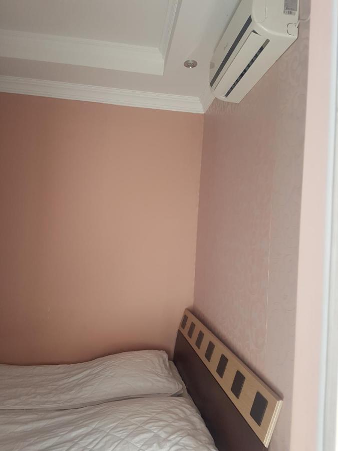 Guest House 2 Floor Batumi Exterior foto