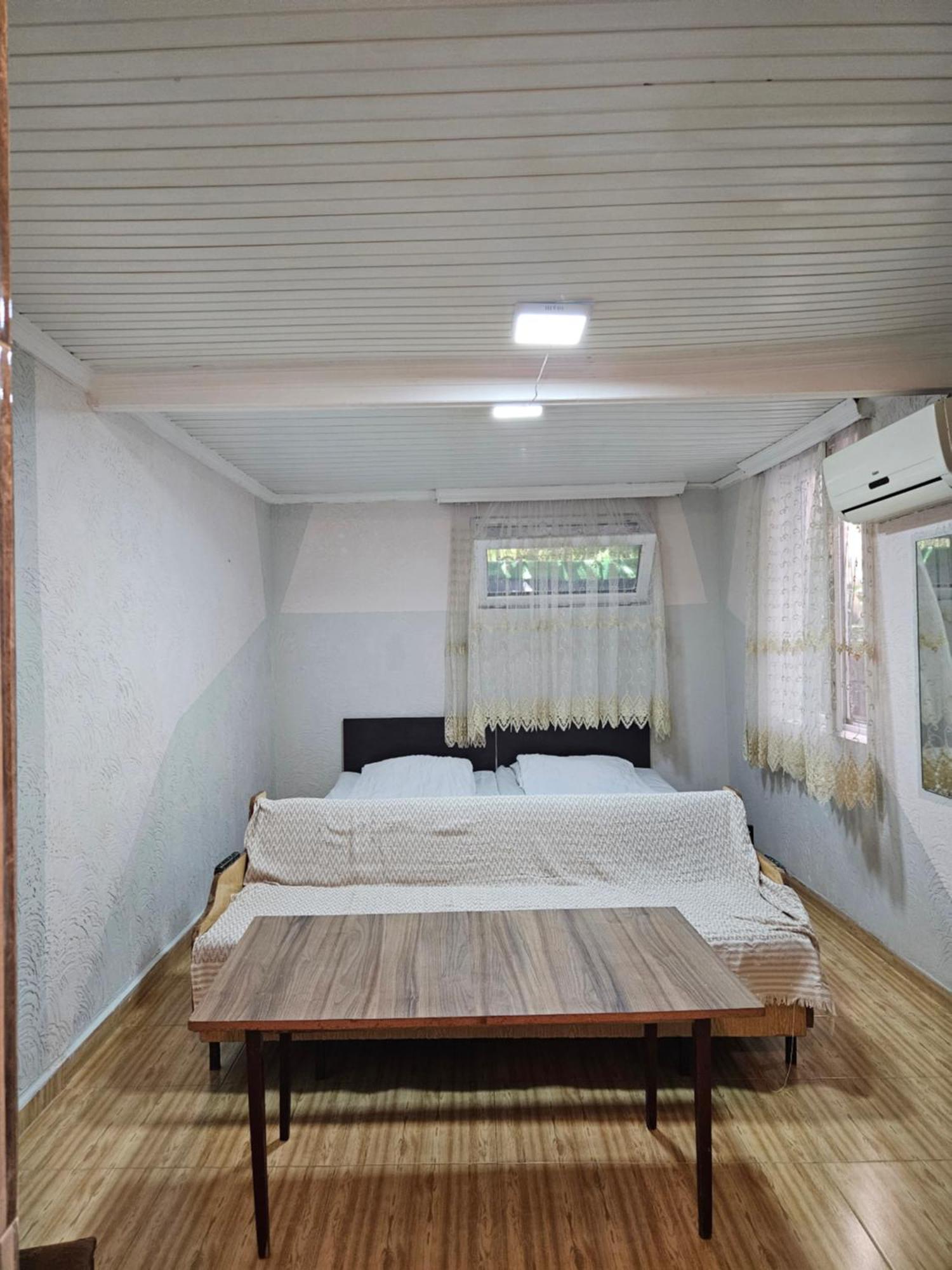 Guest House 2 Floor Batumi Exterior foto