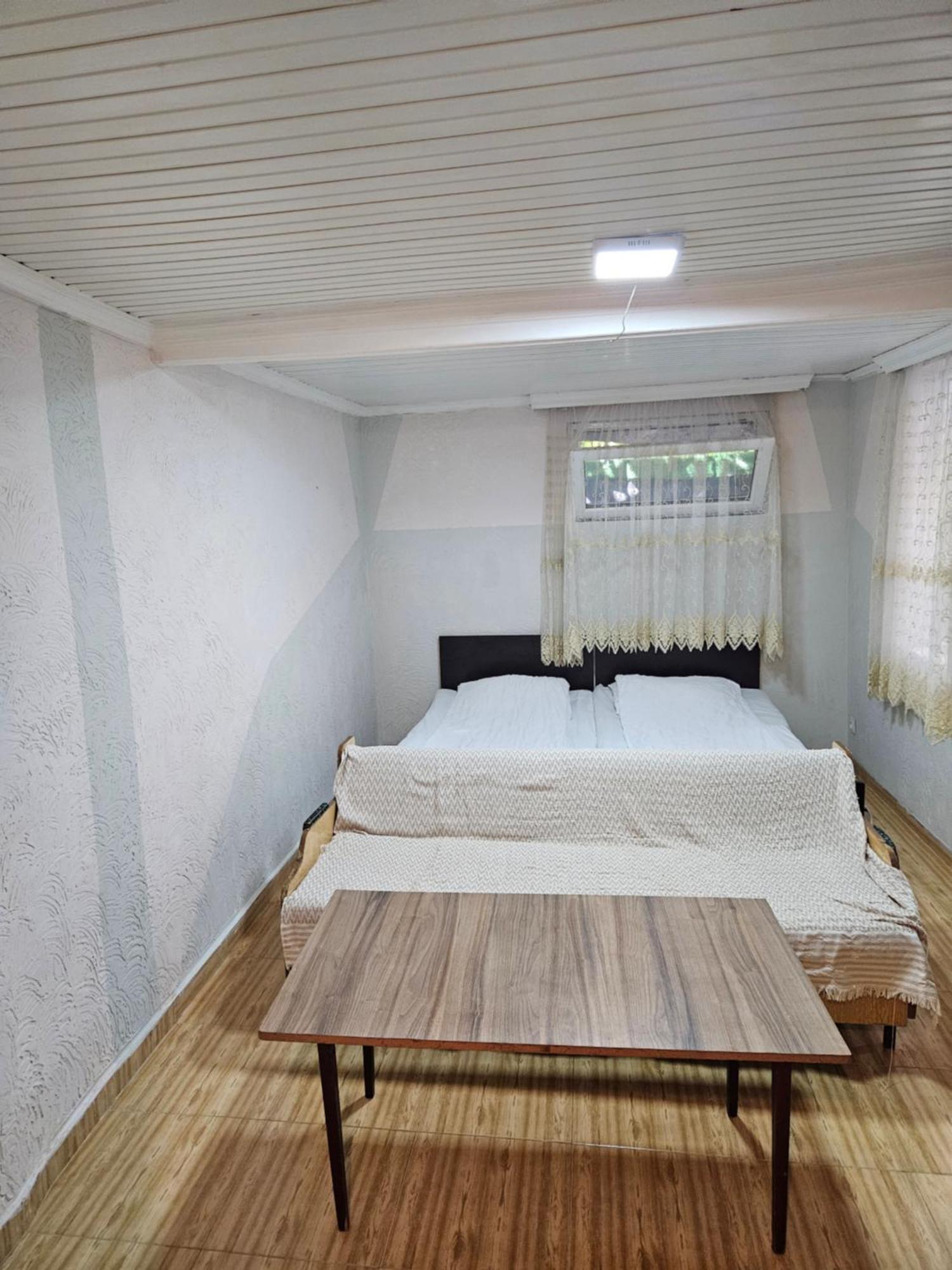 Guest House 2 Floor Batumi Exterior foto
